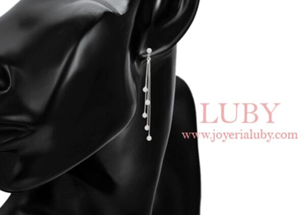 Aretes colgantes en chapa de rodio. - Imagen 3