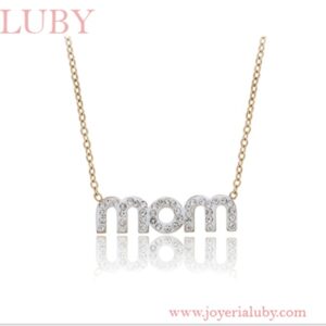 COLLAR mom