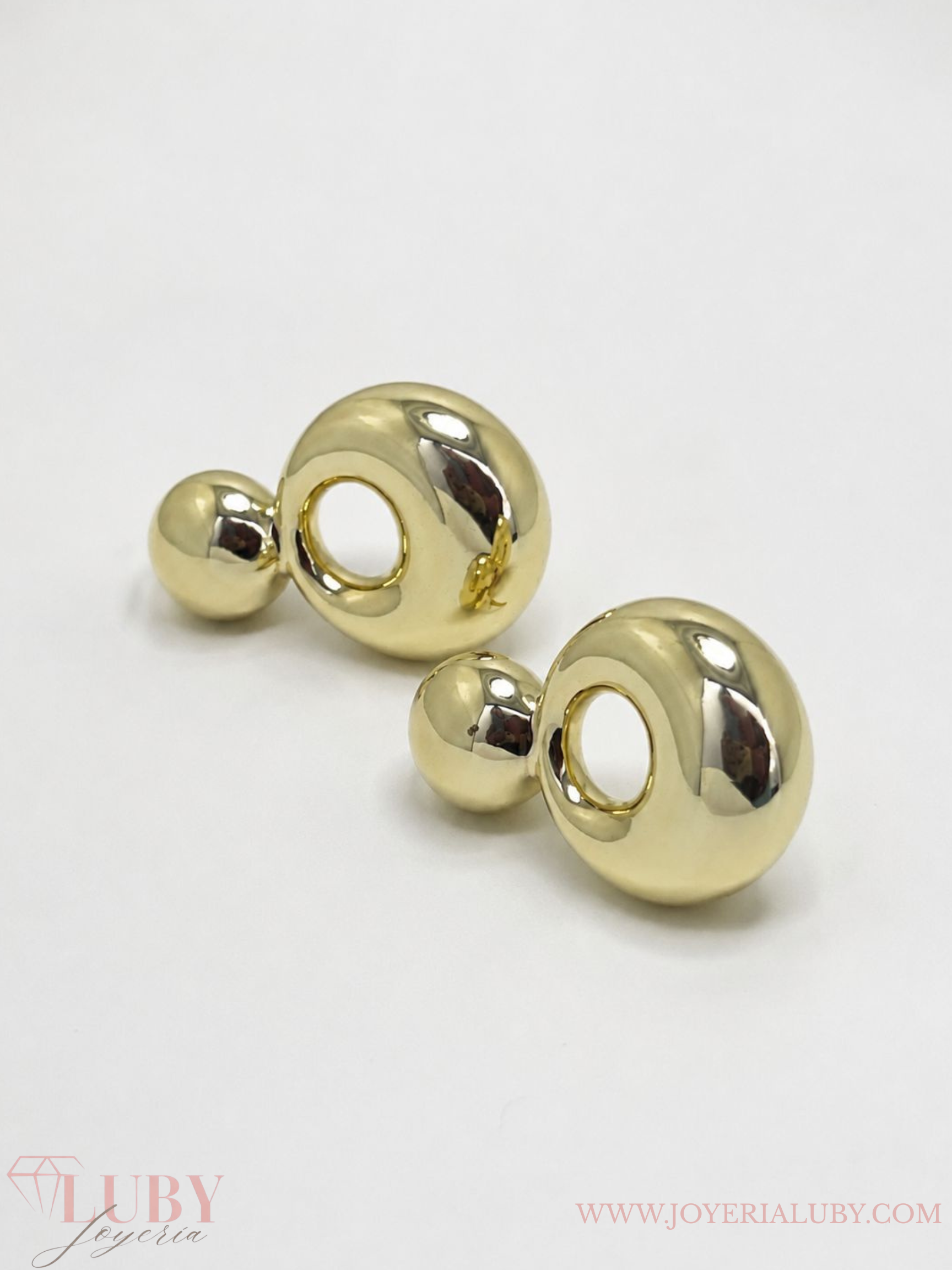 ARETES DOBLE CIRCULO ESTILO CHUNKY