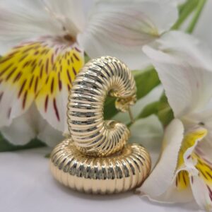 ARRACADA ESTILO CHUNKY GRUESA