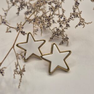 ARETES ESTRELLA BLANCA DORADA