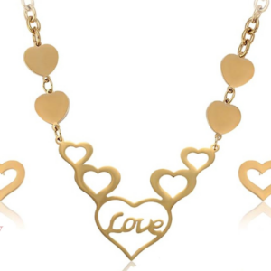 SET DE COLLAR Y ARETES CORAZÓN LOVE