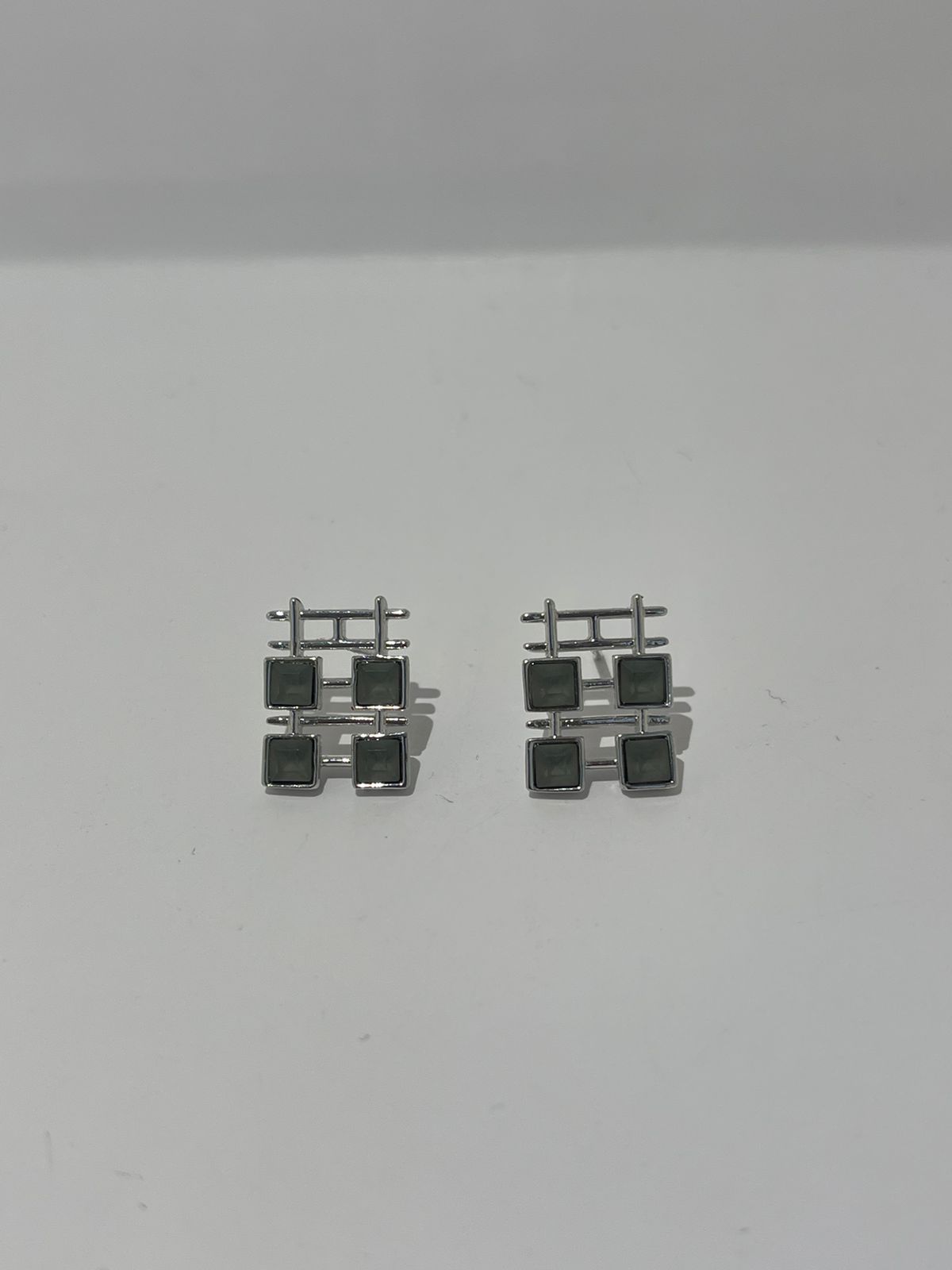 ARETES PLATEADOS MOSAICO